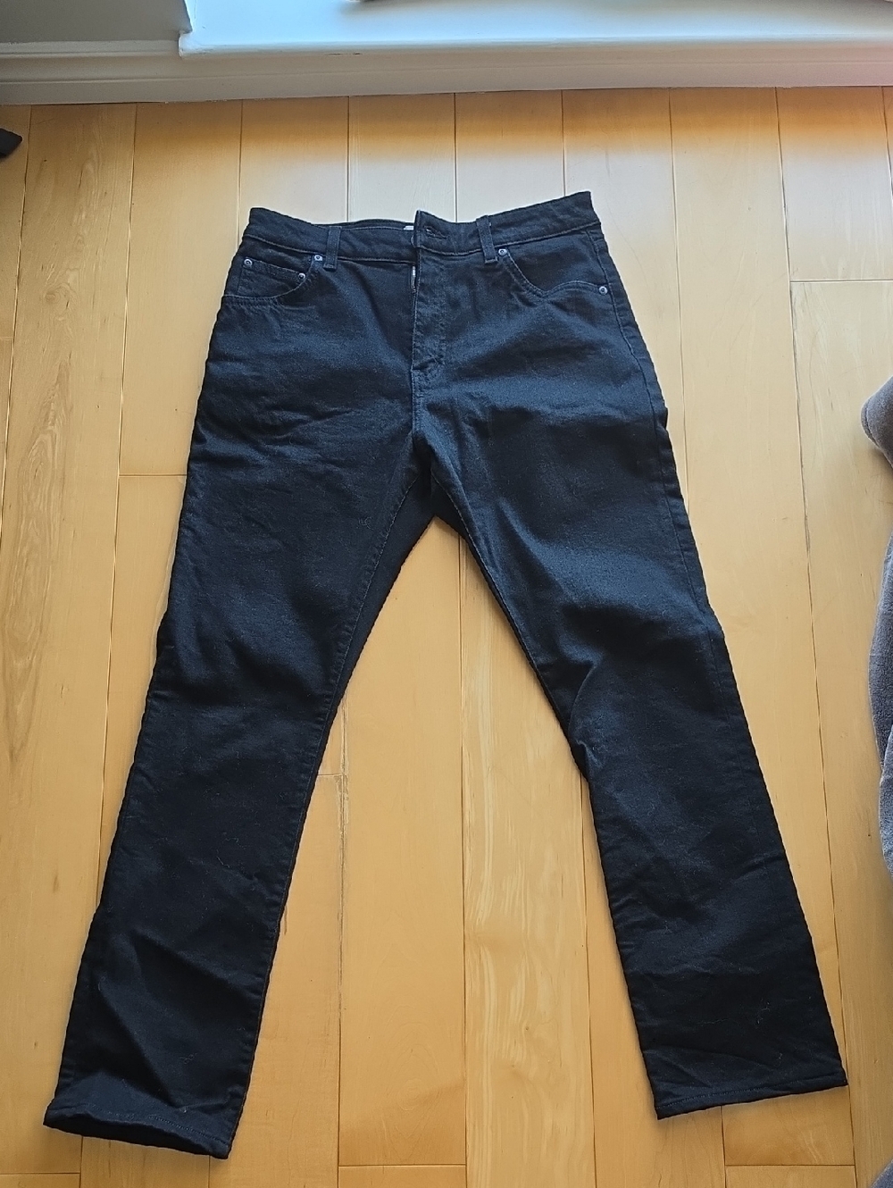 Naked & Famous Denim Arrow